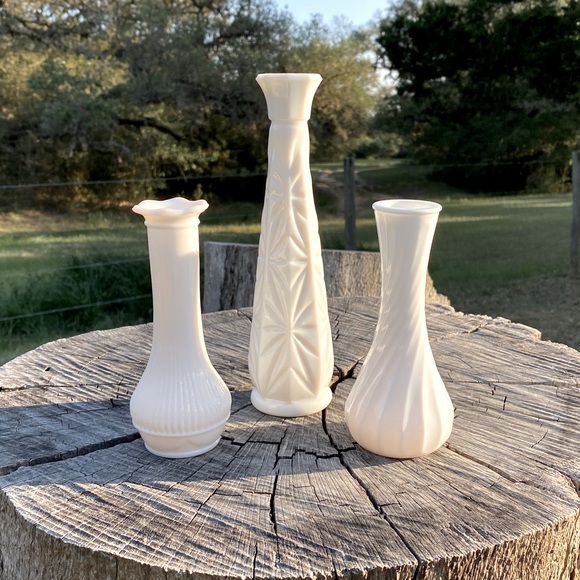 Vintage Milk Glass Vases (3)